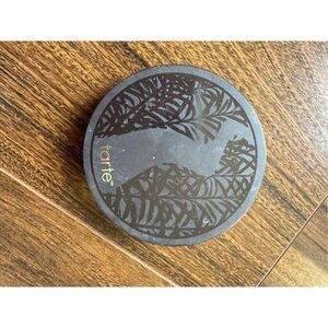 Tarte smooth operator™ Amazonian clay tinted pressed in Tan finishing powder